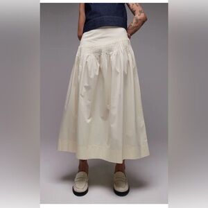 Topshop poplin full skirt with curved dropped waistband Cream Size 6
